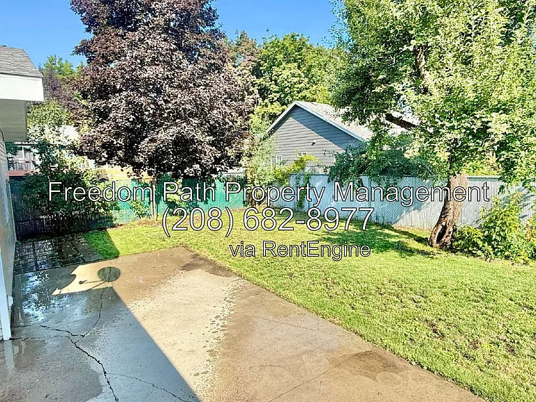 715 W Mikies Pl — Photo 20