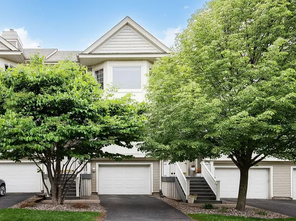 8809 Brunswick Path #1302, Inver Grove Heights, MN 55076