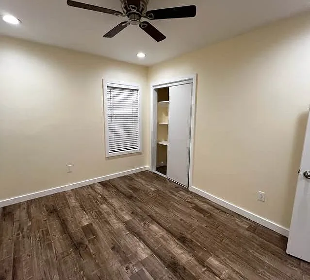 6401 S Victoria Ave — Photo 11