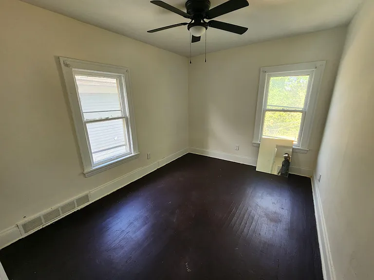 856 Linn Dr #2 — Photo 10