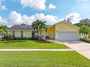 750 SW 158th Ter, Sunrise, FL 33326