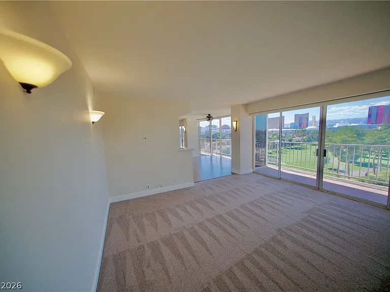 3111 Bel Air Dr #8E — Photo 10