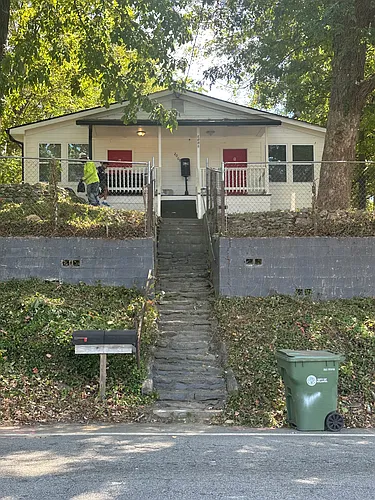 2008 Joseph E Boone Blvd NW #2 Photo 1 2008 Joseph E Boone Blvd NW #2 Photo 1