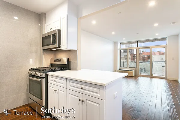 Rented by Terrace Sotheby's International Realty | media 1
