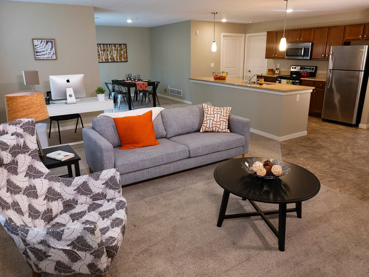 West Wind Place Apartments — Photo 1