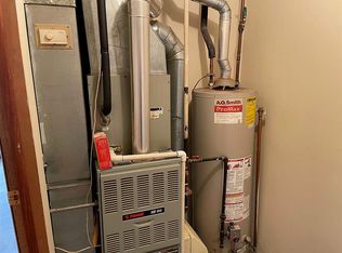 709 E 26th St, Kearney, NE 68847