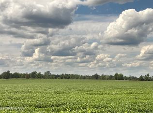 2100 Golf Course Rd, Whiteville, NC 28472