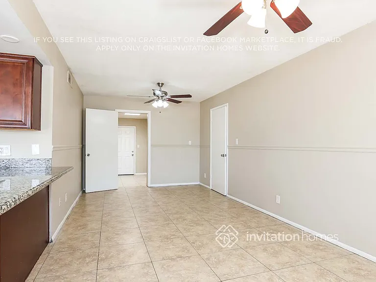 9030 W Turney Ave — Photo 3
