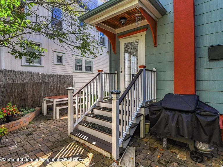 121 Mount Hermon Way — Photo 28