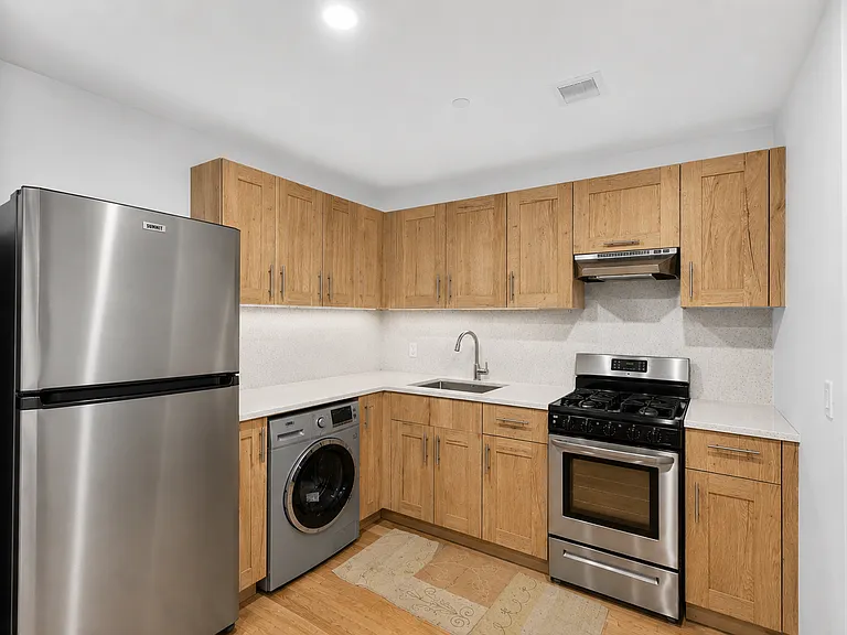 63 W 104th St #102 — Photo 2