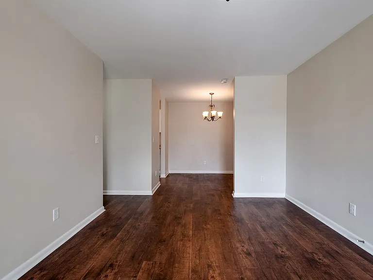 514 N Petway St — Photo 12