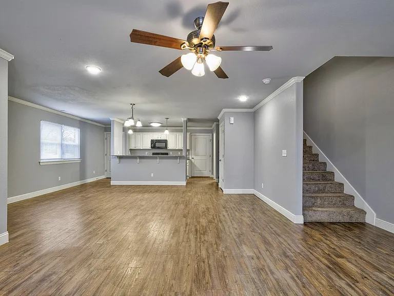 4066 W Santa Maria Ln — Photo 5