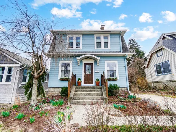 3281 Beredith Pl, Cincinnati, OH 45213