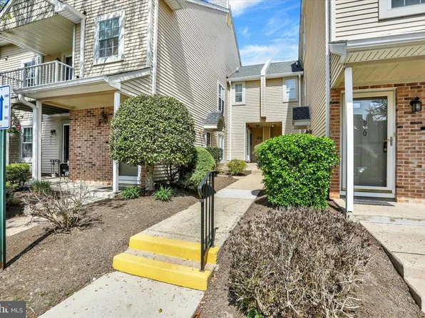 1907 Society Pl, Newtown, PA 18940