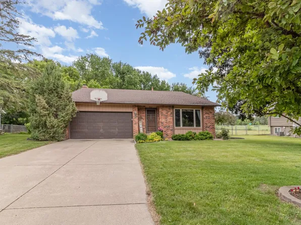 2602 E 115th St, Burnsville, MN 55337