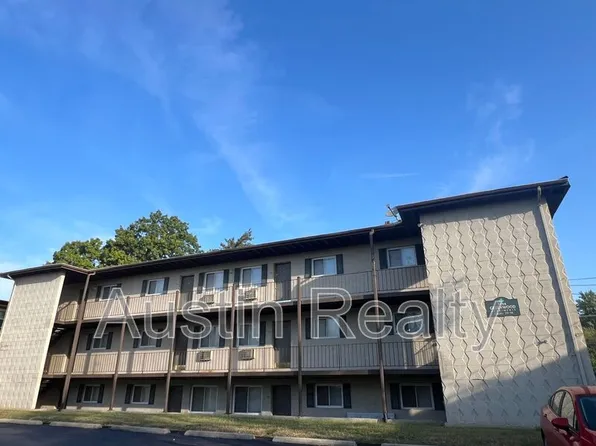 3706 Greenwood Blvd APT 20, Saint Louis, MO 63143