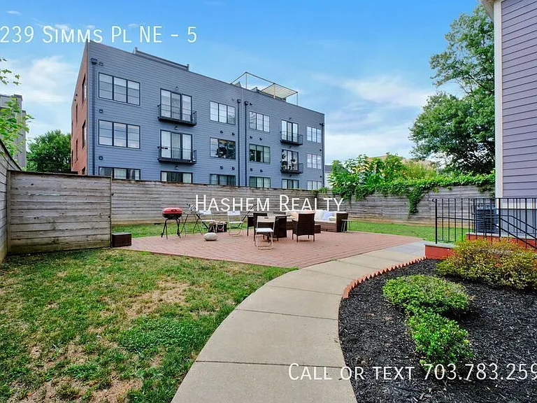 1239 Simms Pl NE #5 — Photo 17