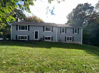 142 Clay Pond Rd, Bourne, MA 02532