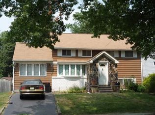606 Hanken Rd, Bound Brook, NJ 08805