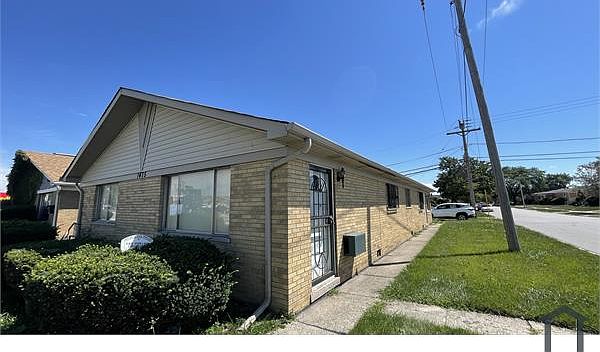 1st image of 1475 Sibley Blvd #2