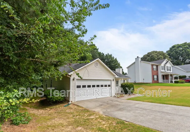 2510 Fort Daniels Dr — Photo 32
