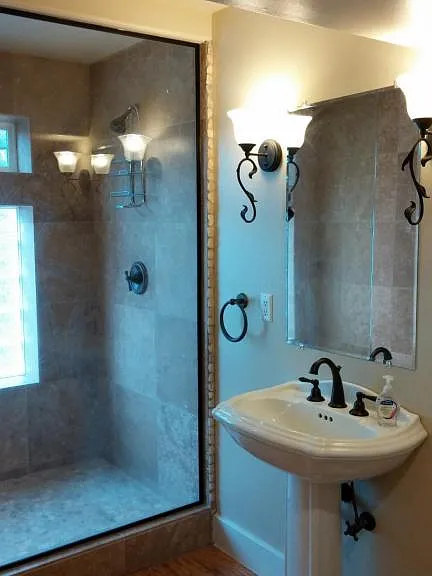 605 NW Sonora Dr — Photo 5