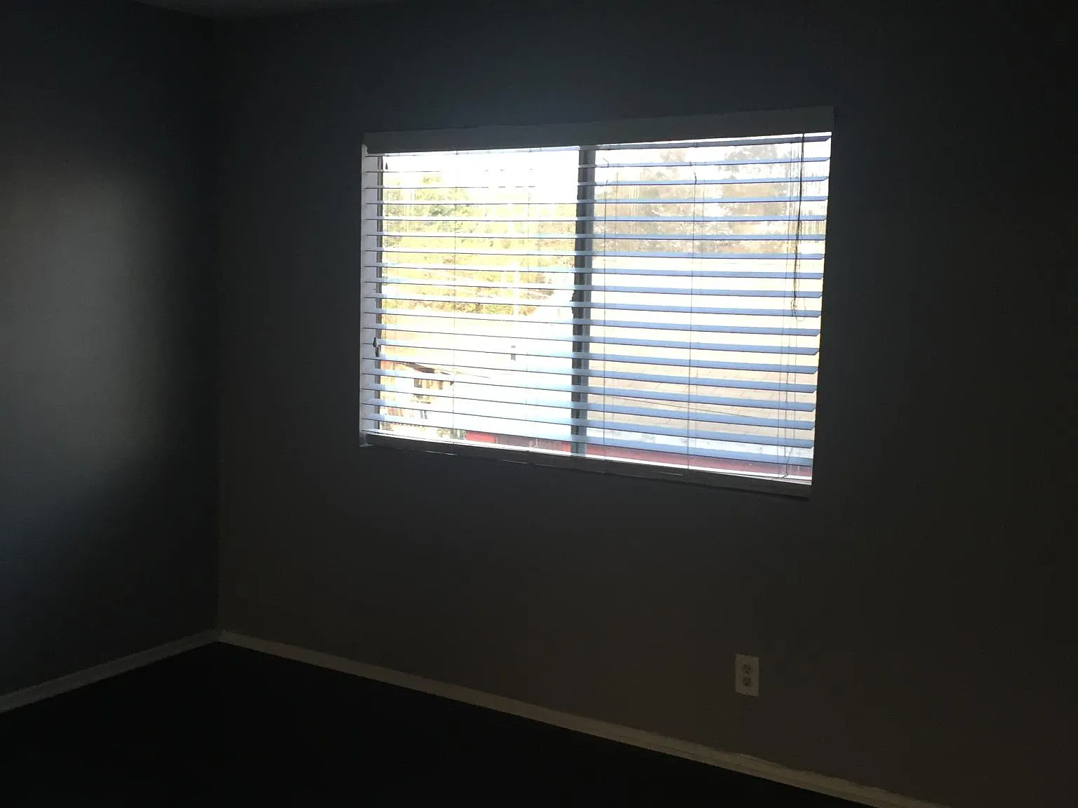 431 W Colden Ave — Photo 1