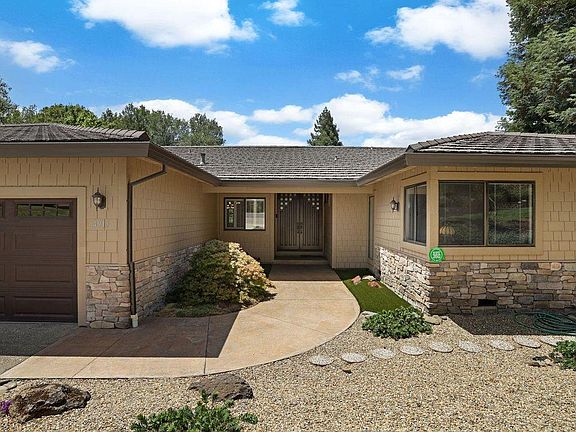4th image of 4913 Saint Thomas Dr