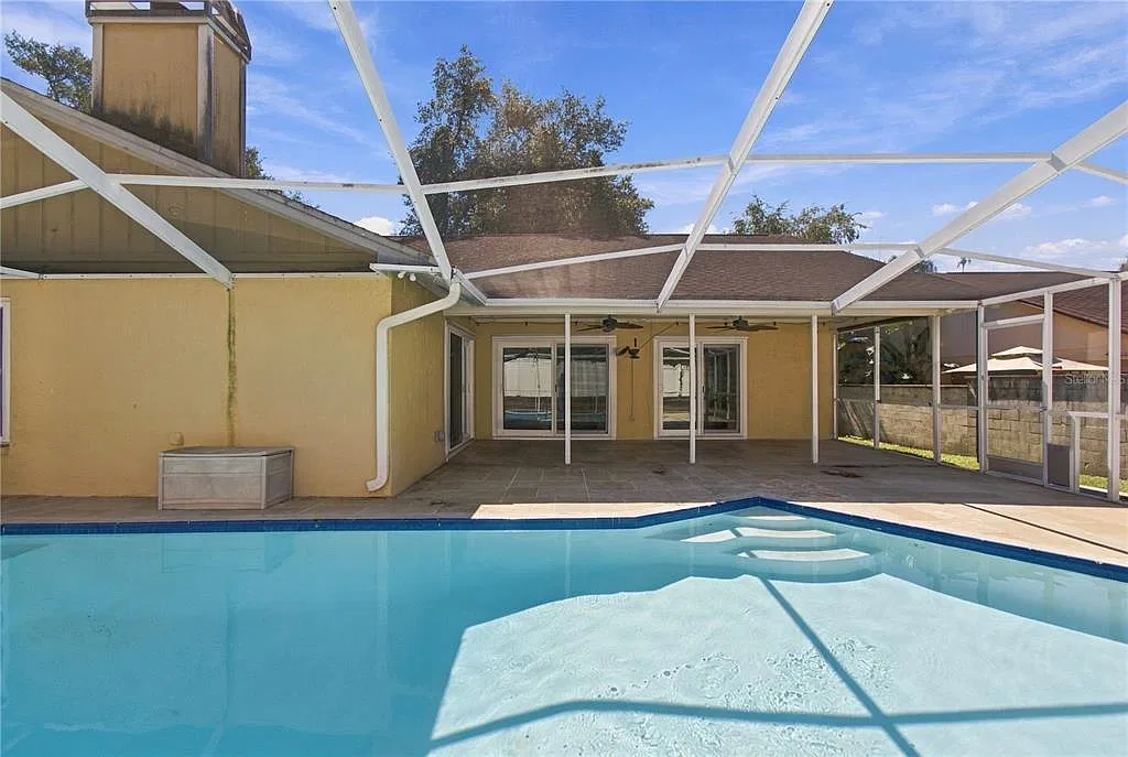 3 bed, 2.5 bath, 2280 sqft, $3,150 — Photo 4