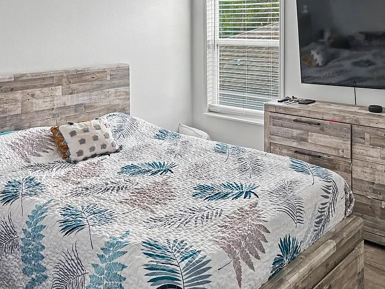 2239 Canyon Breeze Ave — Photo 25