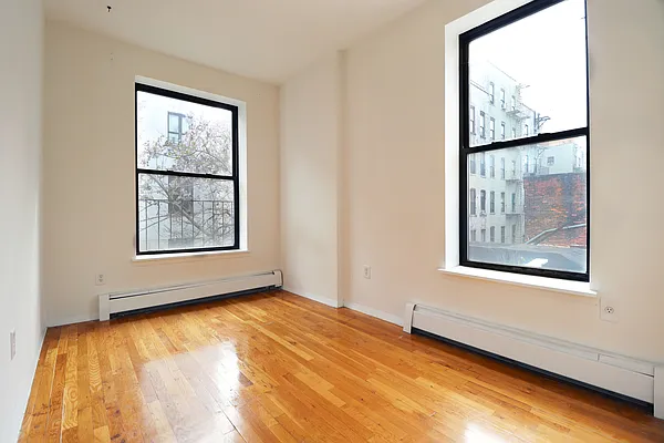 Rented by Corcoran | media 14