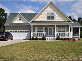 141 Twin Fields Dr, Fuquay Varina, NC 27526