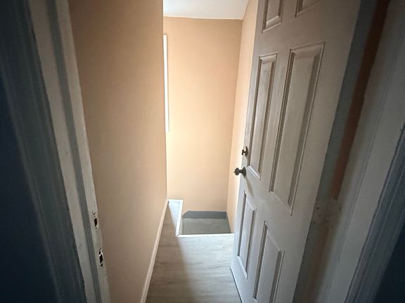 2nd image of 231 Amherst St APT 3