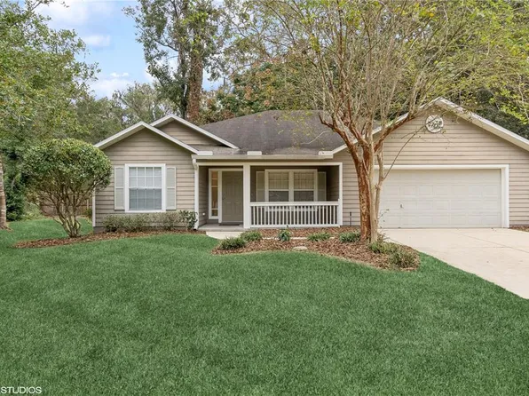 1529 NW 54th Dr, Gainesville, FL 32605