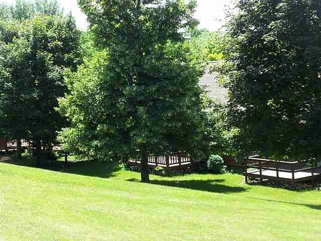 2nd image of 1212 Oak Dr