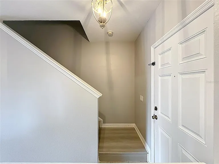 3309 Wilshire Way Rd #3 — Photo 3