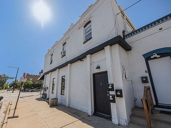 2nd image of 4 W Arkansas Ave #1