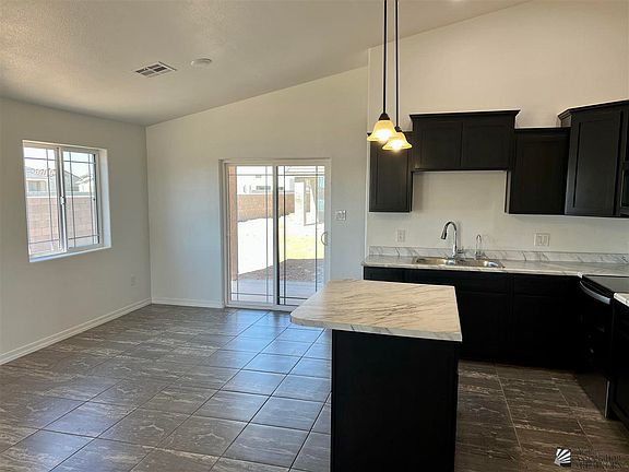 5th image of 10849 Silver Spur Dr