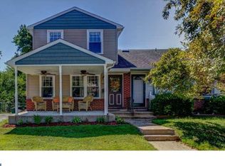 545 E Winona Ave, Norwood, PA 19074