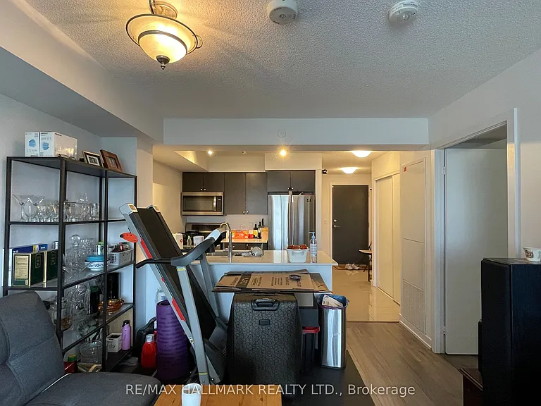 8 Trent Ave #615 — Photo 6