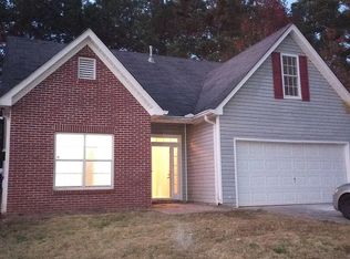 1348 Shelly Ct, Hampton, GA 30228