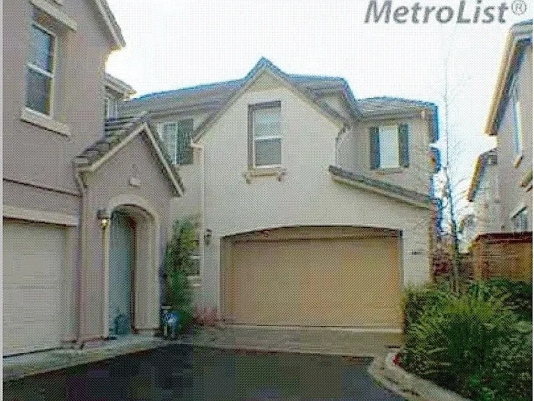 8449 Roseto Rd — Photo 1