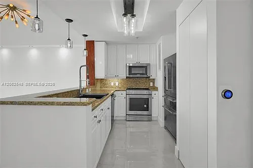 808 Brickell Key Dr Photo 1