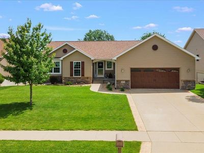 2914 Quail Hollow Ln, Cedar Falls, IA, 50613
