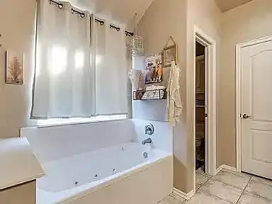 12916 Red Hawk Ln — Photo 15