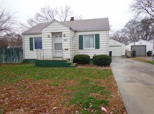727 S Illinois St, South Bend, IN 46619