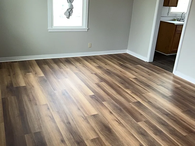 300 E Parkview Dr — Photo 9