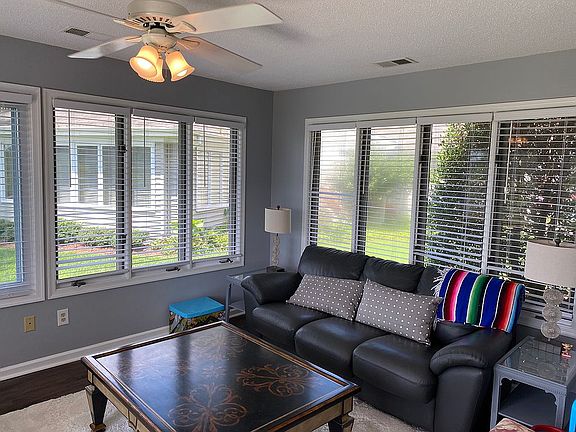 2nd image of 101 Esplanade Pl