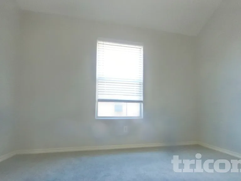 12809 Carpenter Ln — Photo 16