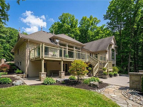 2nd image of 3314 Sandhills Rd